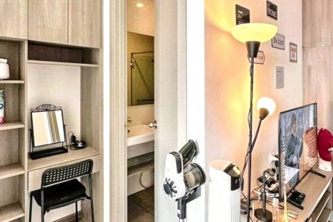 Condo in Bangkok, Thailand, 1 bedroom  № 119291 - photo 7