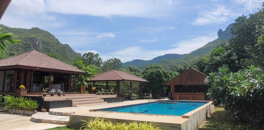 Отель в Хуа Хине, Таиланд  № 158995