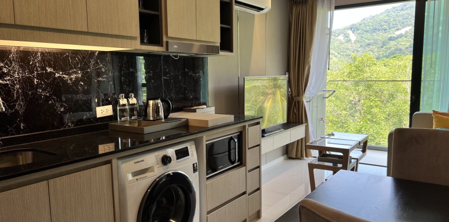 Studio in the Condo in Phuket, Thailand № 158992