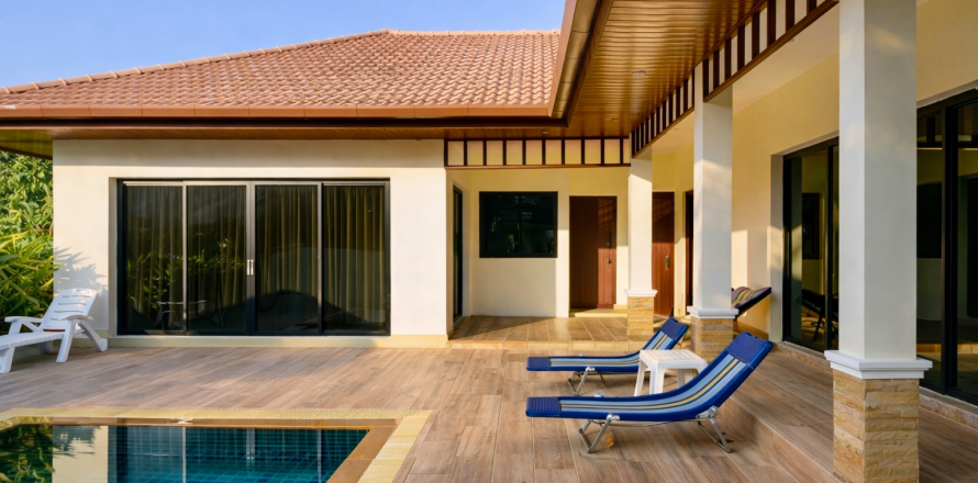 Villa à Phuket, Thaïlande 3 chambres № 158989