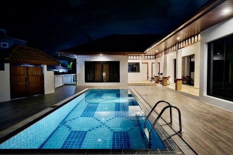 Villa à Phuket, Thaïlande 3 chambres № 158989 - photo 7