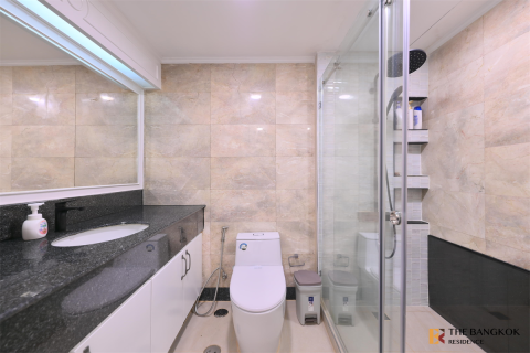 Condo in Bangkok, Thailand, 1 bedroom № 186575 - photo 4