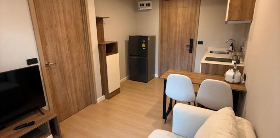 Apartment in Pattaya, Thailand 2 rooms № 210089