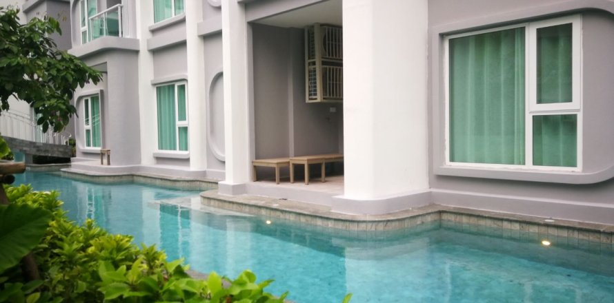 Apartment in Pattaya, Thailand 3 rooms № 210090