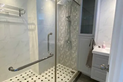 Eigentumswohnung in Watthana, Bangkok, Thailand, 3 Schlafzimmer  № 215853 - Foto 15