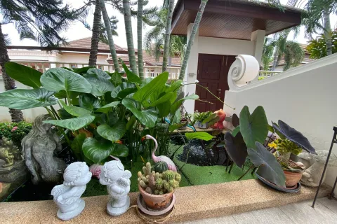 Villa in Hua Hin, Thailand 4 bedrooms № 162106 - photo 11