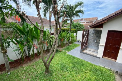 Villa in Hua Hin, Thailand 4 bedrooms № 162106 - photo 29