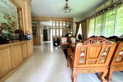 House in Chiang Mai, Thailand 5 bedrooms № 162107 - photo 5