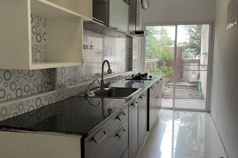 Maison à Khlong Sam Wa, Bangkok, Thaïlande 3 chambres № 162105 - photo 8