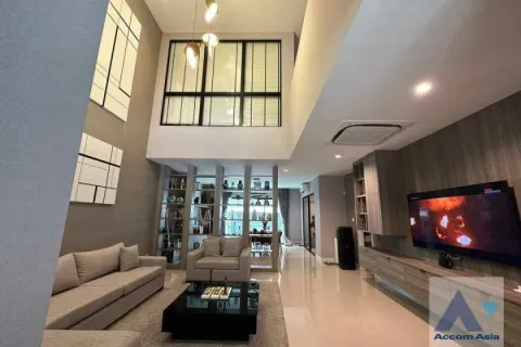 Townhouse in Suan Luang, Bangkok, Thailand 3 bedrooms № 218701