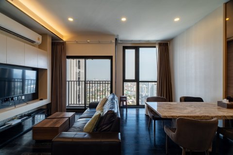 Condo in Watthana, Bangkok, Thailand, 2 bedrooms  № 158961 - photo 2