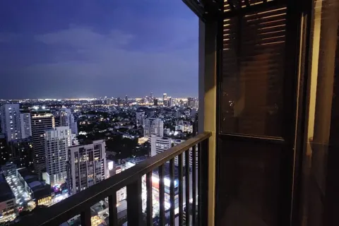 Condo in Watthana, Bangkok, Thailand, 2 bedrooms  № 158961 - photo 5