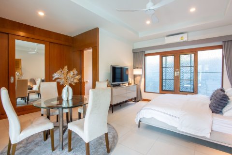 House in Hua Hin, Thailand 4 bedrooms № 158965 - photo 22