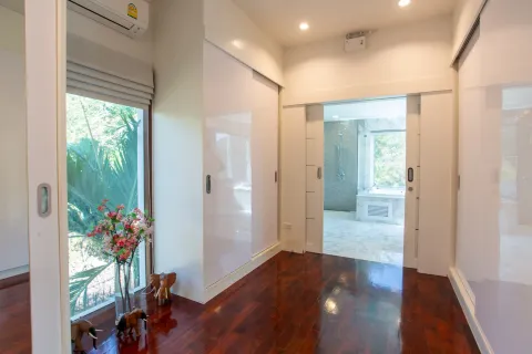 House in Hua Hin, Thailand 4 bedrooms № 158965 - photo 18