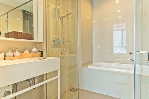 Condo in Pattaya, Thailand, 2 bedrooms  № 158966 - photo 5