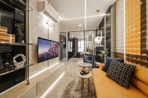 Condo in Din Daeng, Bangkok, Thailand, 2 bedrooms  № 140309 - photo 2