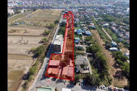 Terrain à Rangsit, Thaïlande 16480 m2 № 161678 - photo 2