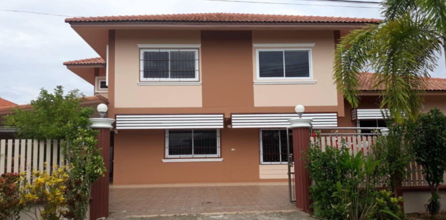 House in Mae Rim, Thailand 5 bedrooms № 161677