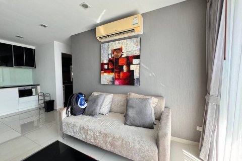 Studio dans le Condo à Pattaya, Thaïlande  № 161681 - photo 13