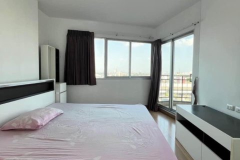 Кондоминиум с 2 спальнями в Хуай Кванге, Бангкок, Таиланд № 149797 - фото 4