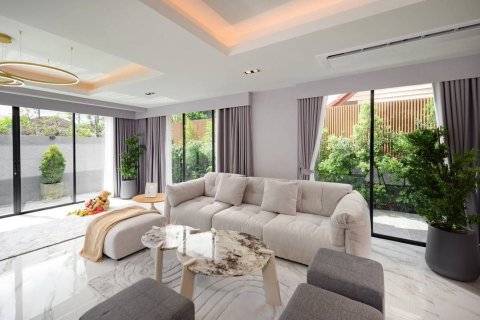 Дом в Чиангмае, Таиланд с 4 спальнями  № 149798 - фото 20