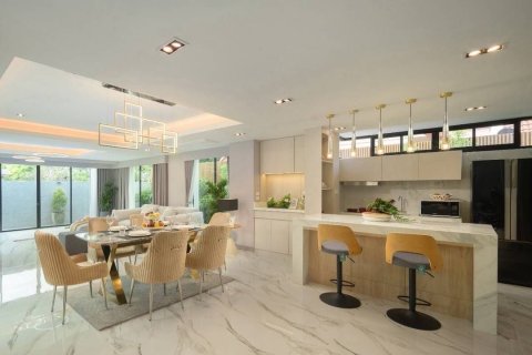 Дом в Чиангмае, Таиланд с 4 спальнями  № 149798 - фото 4