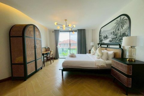 Villa in San Sai, Thailand 8 bedrooms № 149799 - photo 12