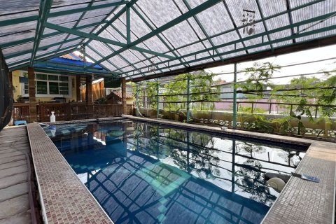 Дом в Пхетчабуне, Таиланд с 2 спальнями  № 149794 - фото 1