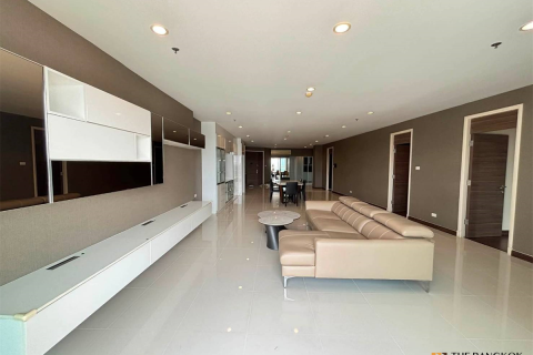 Eigentumswohnung in Bangkok, Thailand, 3 Schlafzimmer  № 233214 - Foto 2