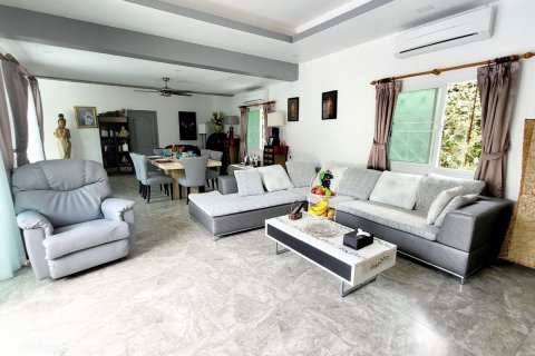 Вилла в Кату, Таиланд с 4 спальнями  № 149750 - фото 2