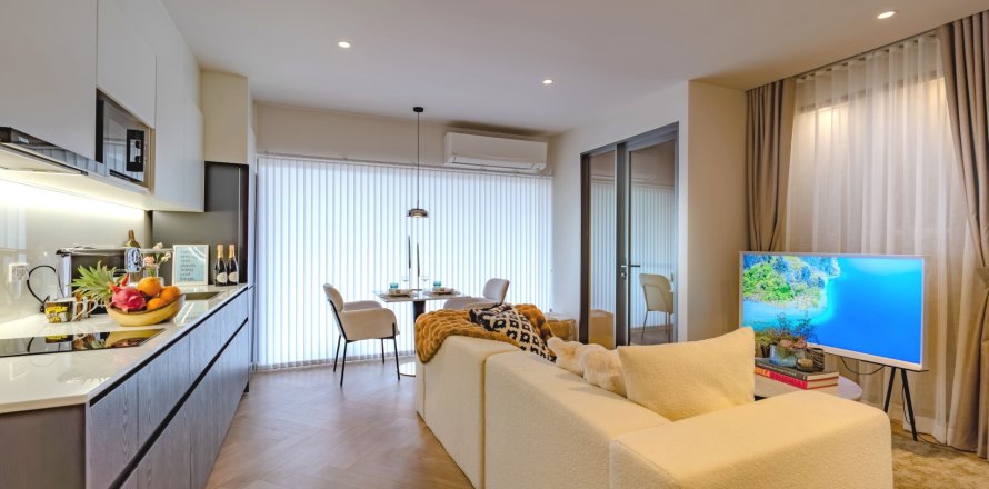 Condo in Phuket, Thailand, 2 bedrooms  № 149749