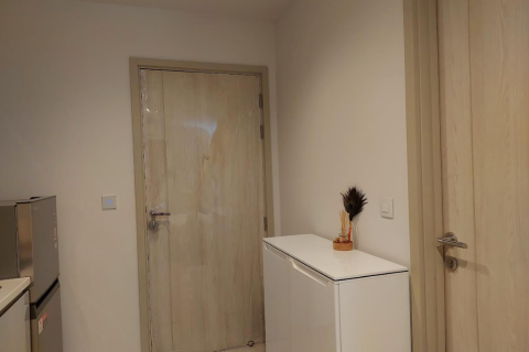 Studio in the Condo in Pathum Wan, Bangkok, Thailand  № 149744 - photo 2