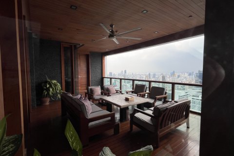 Пентхаус в Клонг Тоэй, Бангкок, Таиланд с 3 спальнями  № 160330