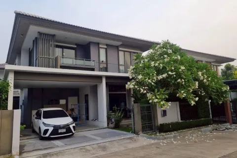 House in Pak Kret, Thailand 3 bedrooms № 160332 - photo 5