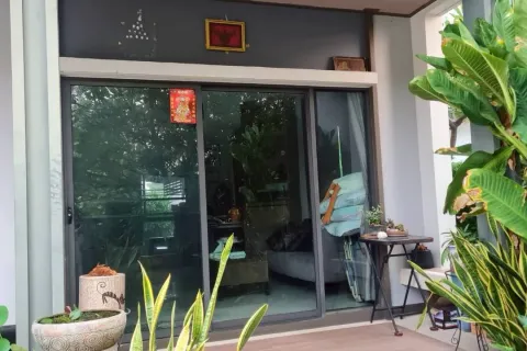 House in Pak Kret, Thailand 3 bedrooms № 160332 - photo 2