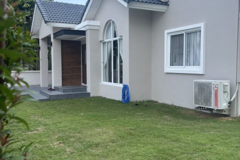 House in Phuket, Thailand 2 bedrooms № 160335 - photo 3