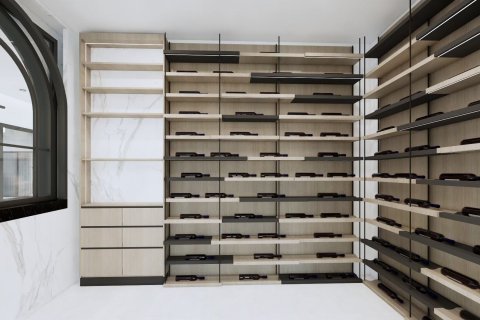 Villa in Pattaya, Thailand 5 bedrooms № 160333 - photo 8