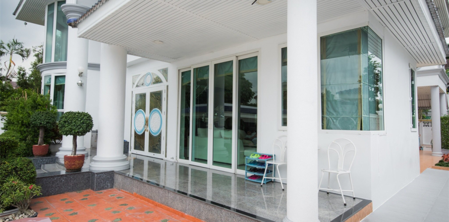 บ้านในกรุงเทพฯ, ประเทศไทย 5 ห้องนอน № 189314