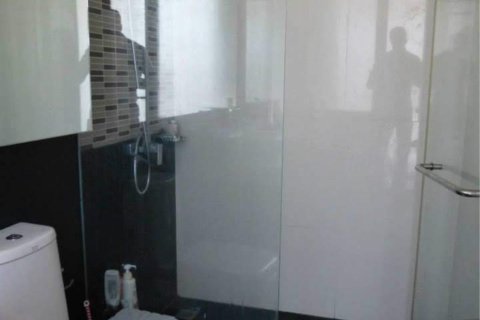 Studio dans le Condo à Khlong Toei, Bangkok, Thaïlande  № 159432 - photo 6