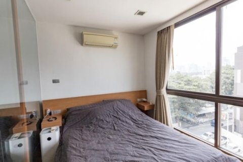 Studio dans le Condo à Khlong Toei, Bangkok, Thaïlande  № 159429 - photo 4