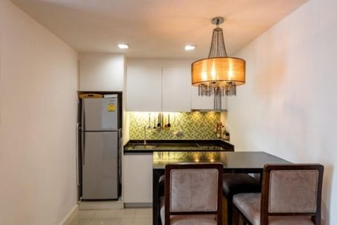 Studio dans le Condo à Khlong Toei, Bangkok, Thaïlande  № 159429 - photo 14