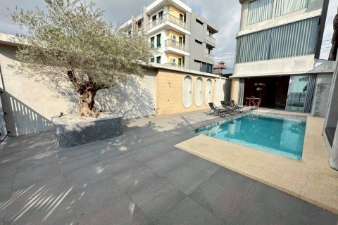 Villa in Pattaya, Thailand 5 bedrooms № 171611 - photo 29