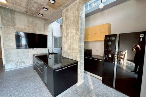 Villa in Pattaya, Thailand 5 bedrooms № 171611 - photo 6