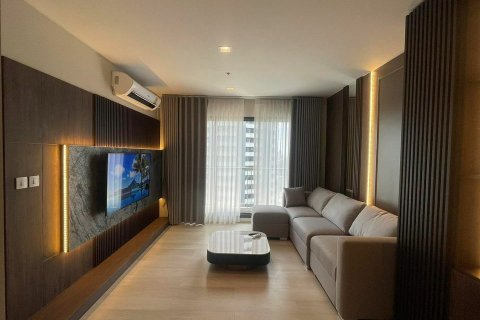 Condo in Pathum Wan, Bangkok, Thailand, 2 bedrooms  № 145196 - photo 1