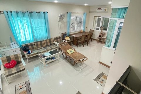 Таунхаус в Банг Круае, Таиланд с 4 спальнями  № 145194 - фото 2