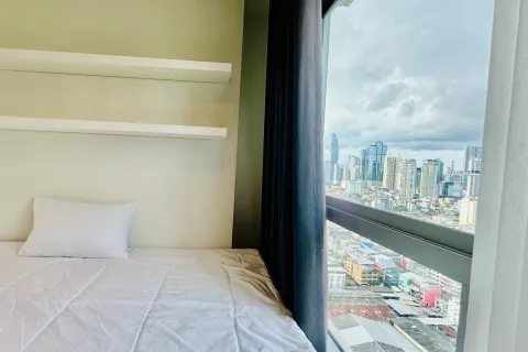 Кондоминиум с 2 спальнями в Сатхоне, Бангкок, Таиланд № 144837 - фото 9