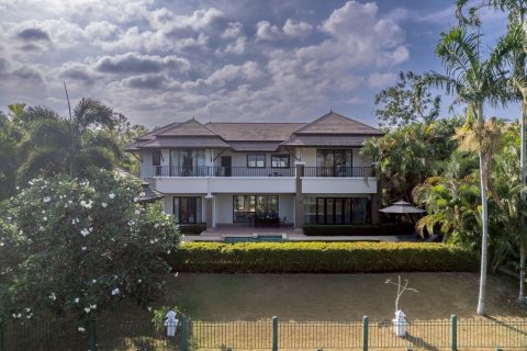 Дом в Пхукете, Таиланд с 5 спальнями  № 170447 - фото 21