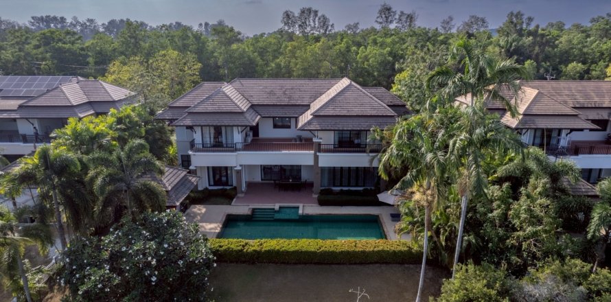 Дом в Пхукете, Таиланд с 5 спальнями  № 170447