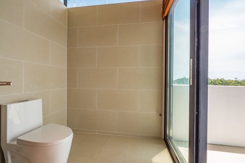 Villa in Ko Samui, Thailand 3 bedrooms № 170445 - photo 26