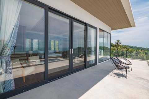 Villa in Ko Samui, Thailand 3 bedrooms № 170445 - photo 23
